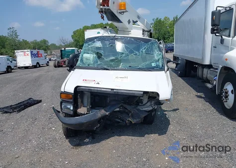 2013 Ford E-350 Super Duty Commercial from USA, damaged, VIN 1FDSE3EL1DDB34475